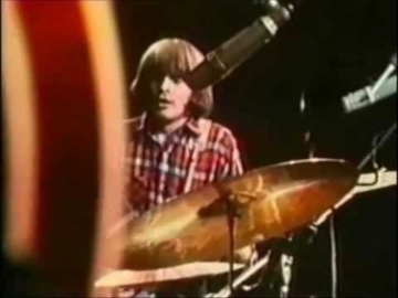 Creedence Clearwater Revival - Travelin' Band (1970)