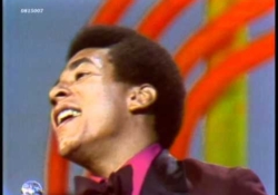 Smokey Robinson & The Miracles - Tears Of A Clown (1967)