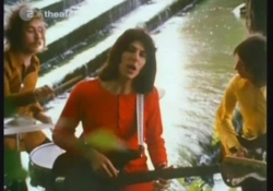 Christie - Yellow River (1970)